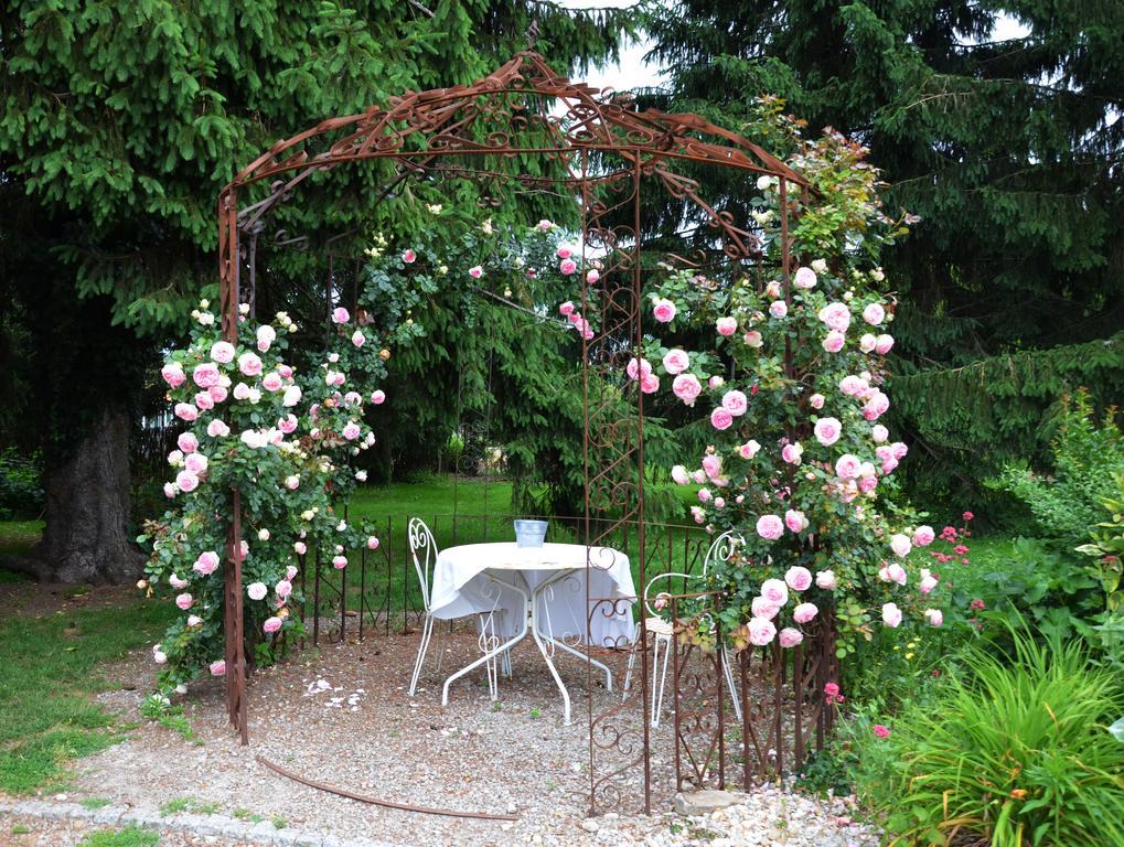 Bed and Breakfast L'Arbre D'Alais Saint-Fulgent Экстерьер фото